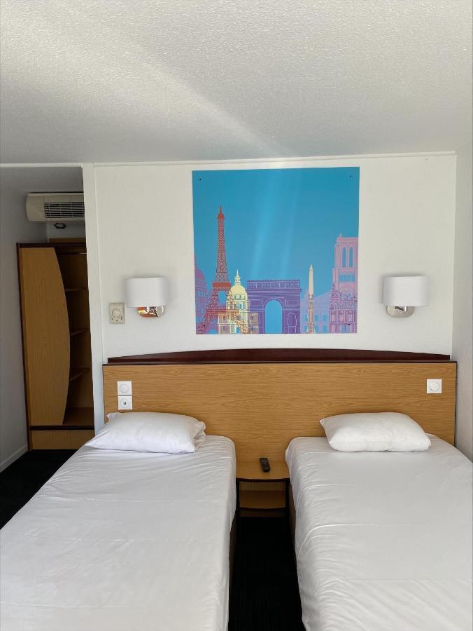 Kyriad Direct Marseille Est La Valentine La Penne-sur-Huveaune Buitenkant foto